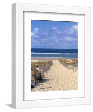 Cape Ferret, Basin d'Arcachon, Gironde, Aquitaine, France - White Framed Art Print Wall Art, 9x12